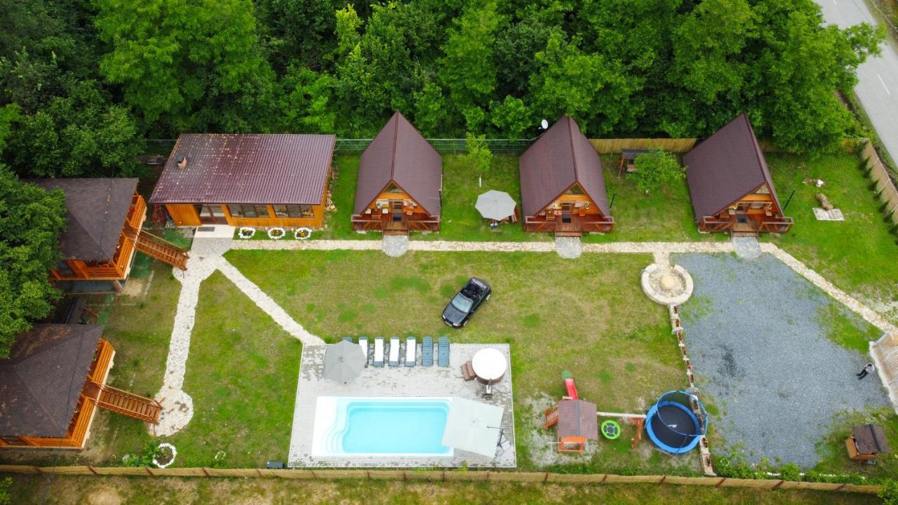 Casute In Copac & Case A Frame Порумбаку-де-Сус Экстерьер фото